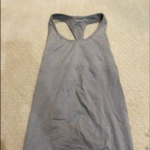 Lululemon Tank Bundle size 4 and 6